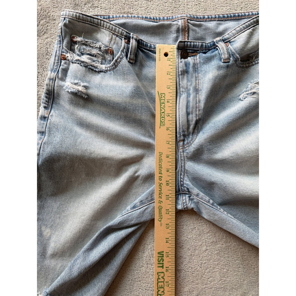 American Eagle Womens Denim Shorts 10 Light Blue Distressed Raw Hem Grunge 90s - Picture 11 of 15